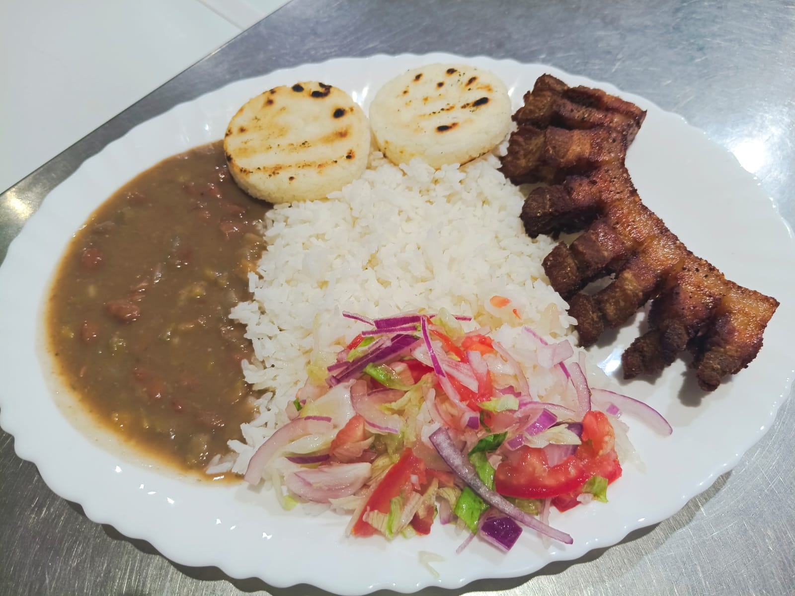 21b033933489d653a97412807b540a439c76bcc1